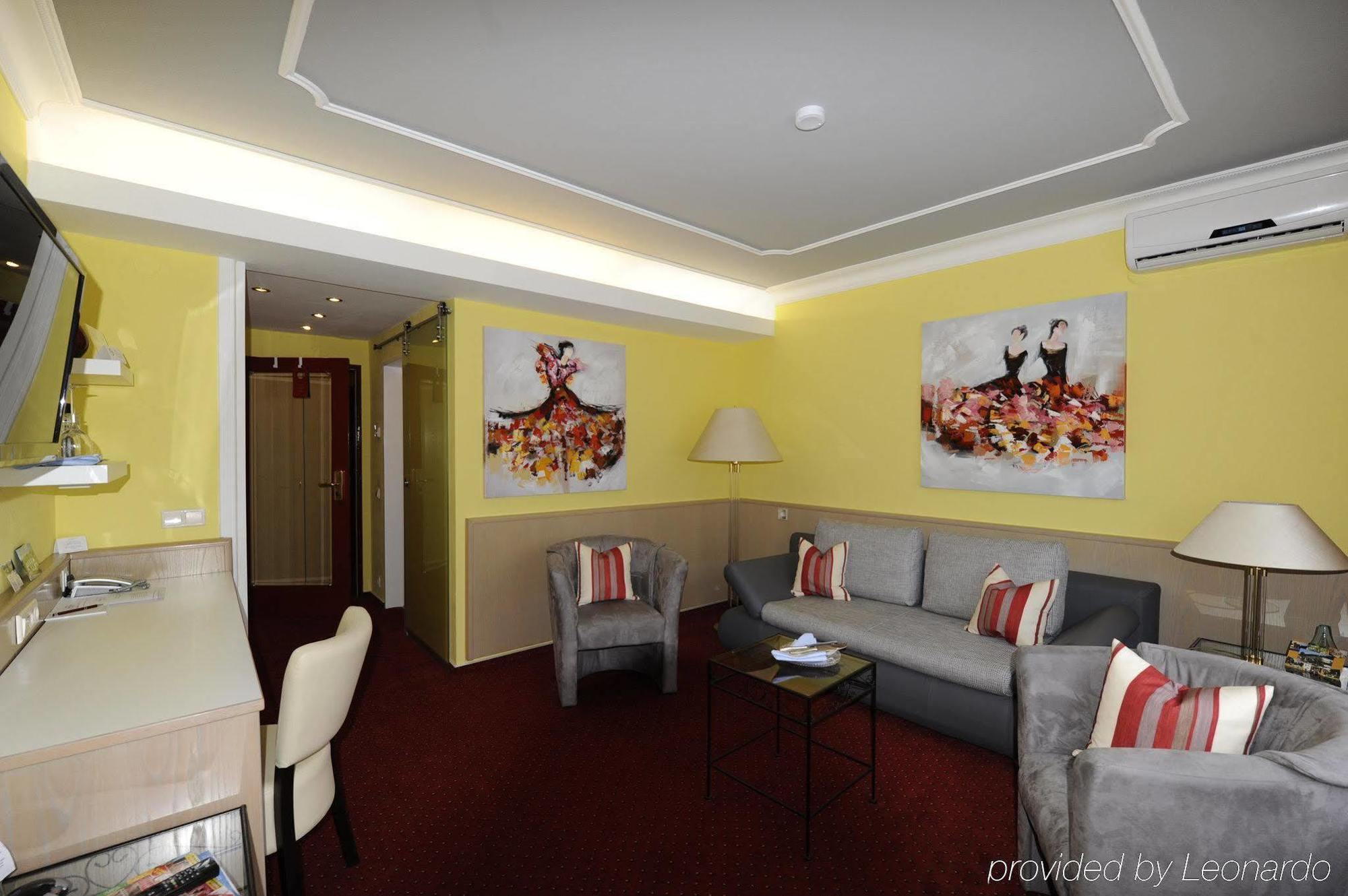Hotel Ambiente Bad Bellingen Buitenkant foto