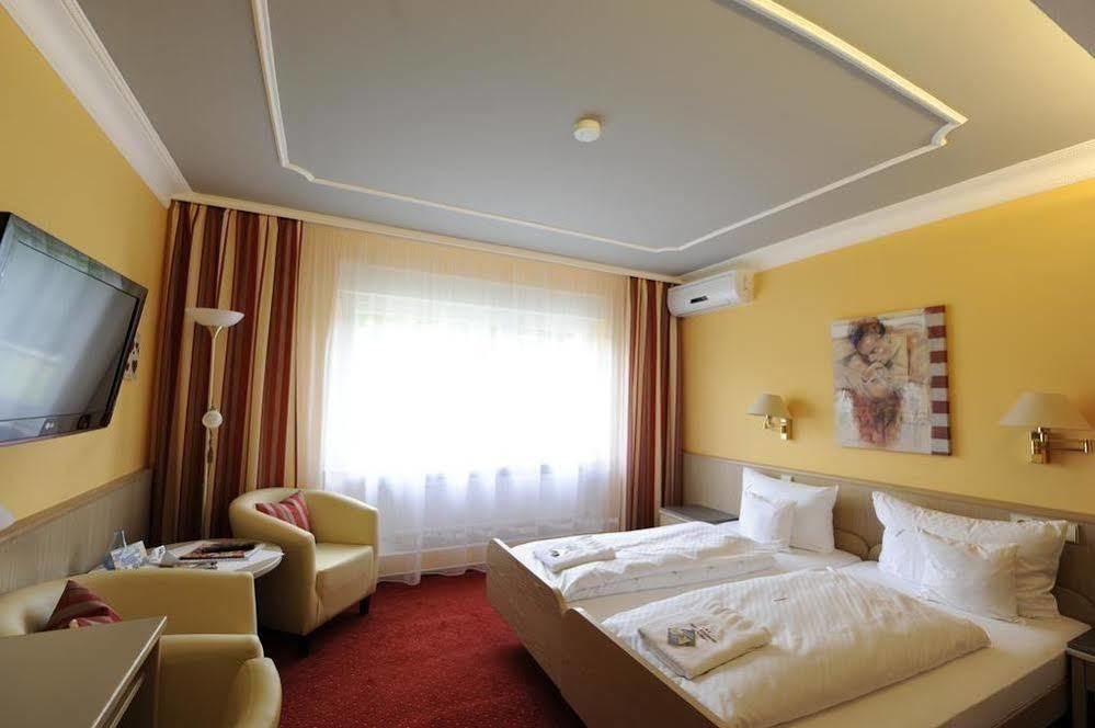 Hotel Ambiente Bad Bellingen Buitenkant foto